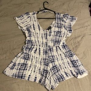 Francesca’s Tie Dye Romper Size XL